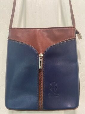 Vera Pelle Navy and Brown Leather Crossbody Bag